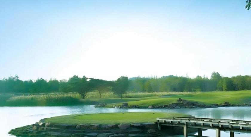 Lake View Hotel And Golf Club Хуахін Екстер'єр фото