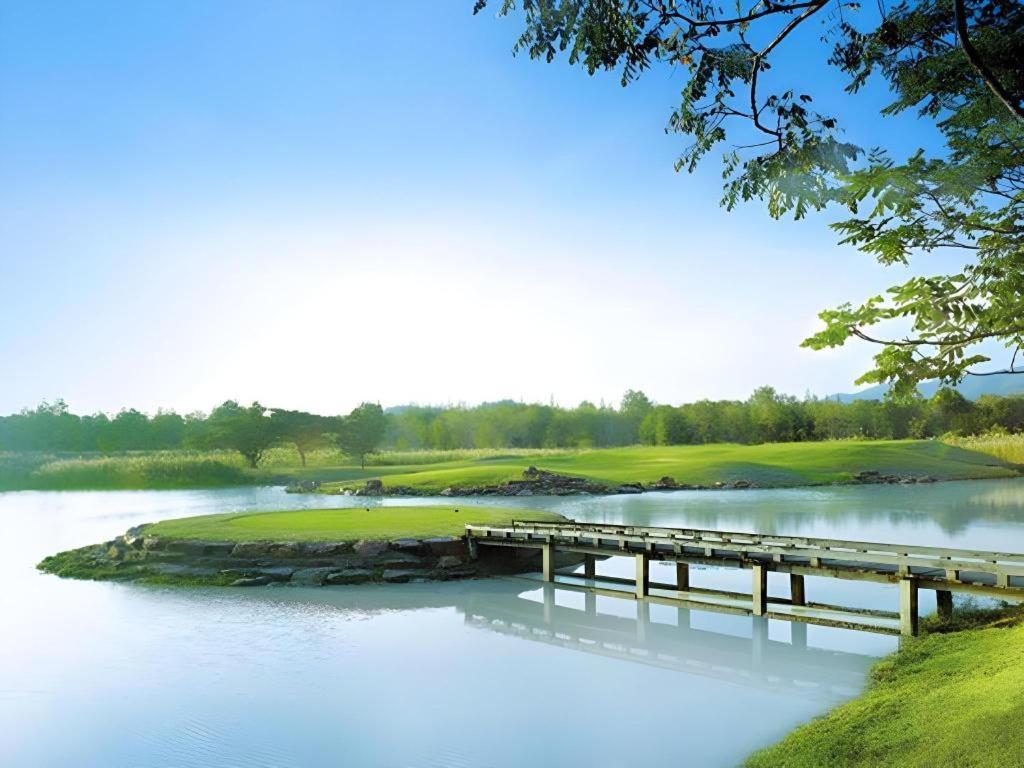 Lake View Hotel And Golf Club Хуахін Екстер'єр фото
